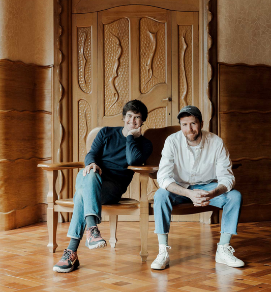 curated by x’ mid/night 00.00