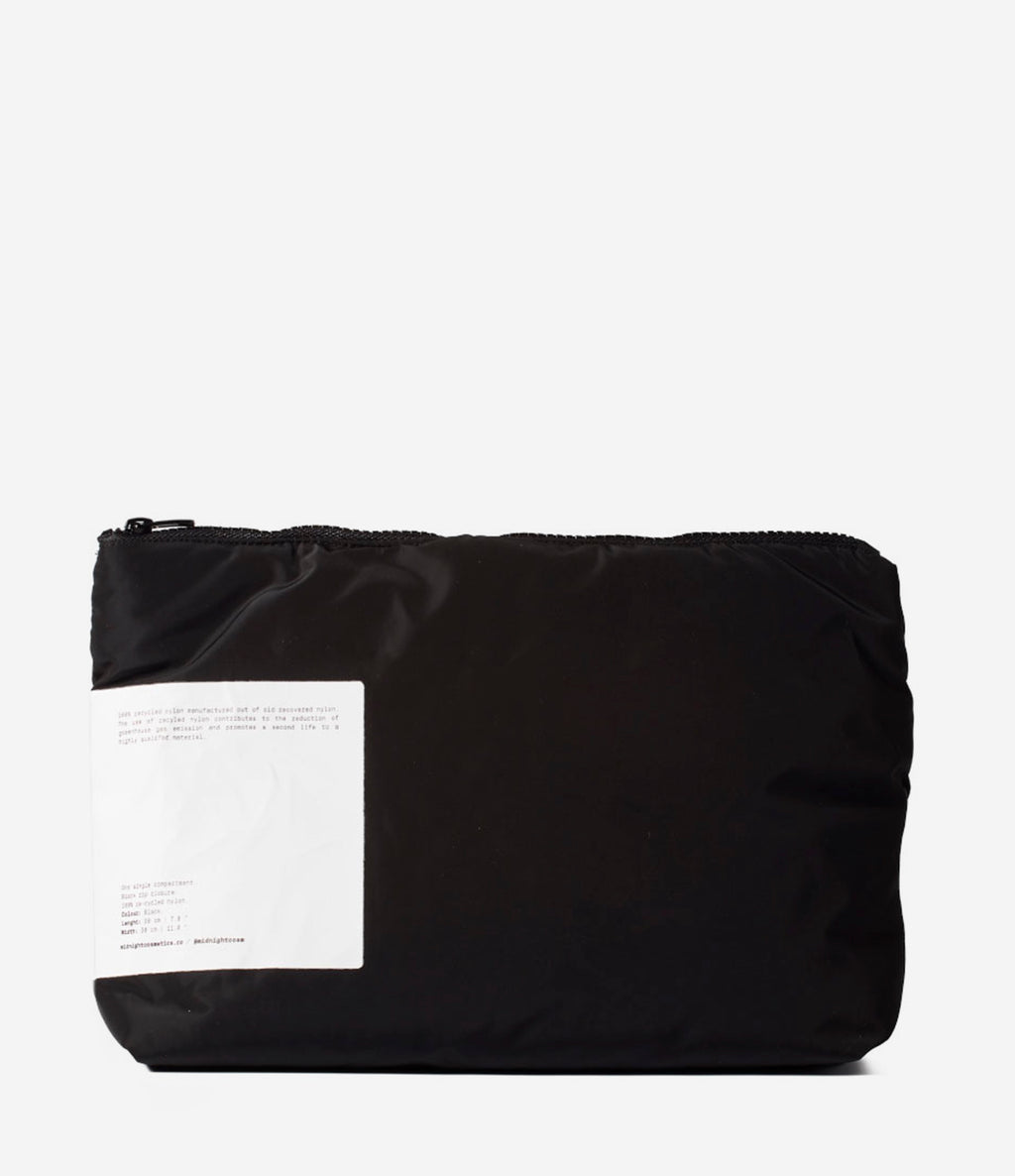 Object 04 | Hand Pouch